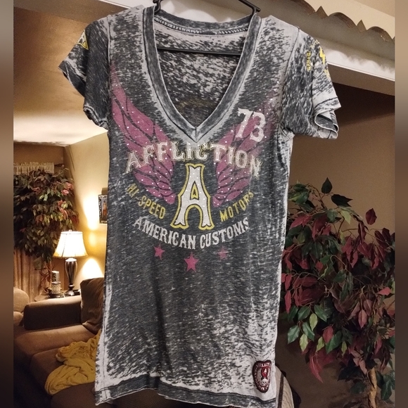 Affliction Tops - Affliction Gray Short Sleeve Graphic Tee